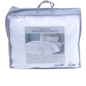 HOTEL Cozy Comforter